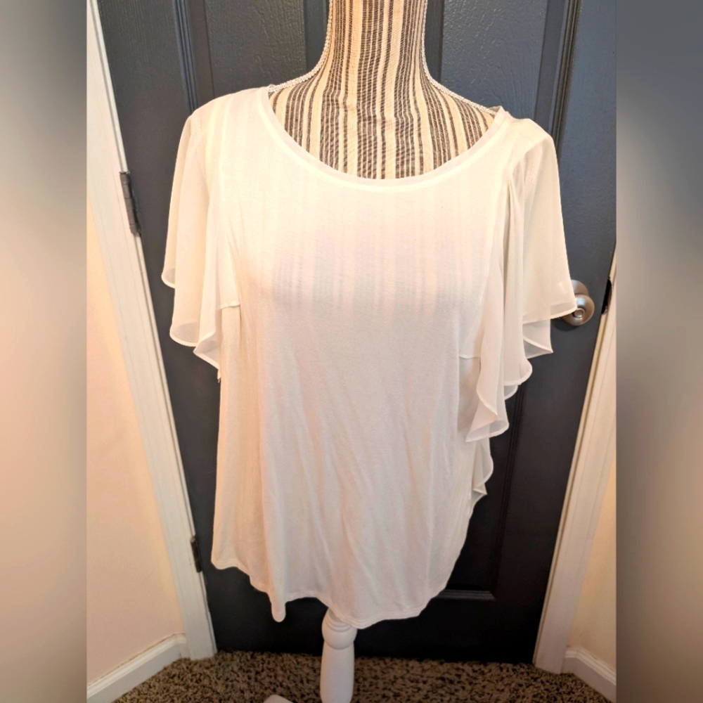 Halston Ivory Blouse with Sheer Flowy Sleeves Women's Size Large‎